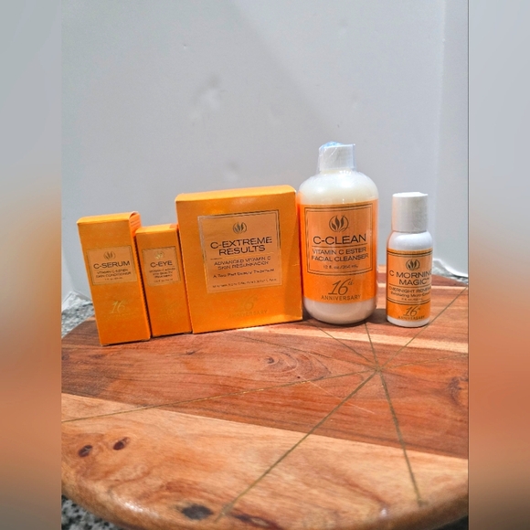 Serious Skin Care 16th Anniversary Set New